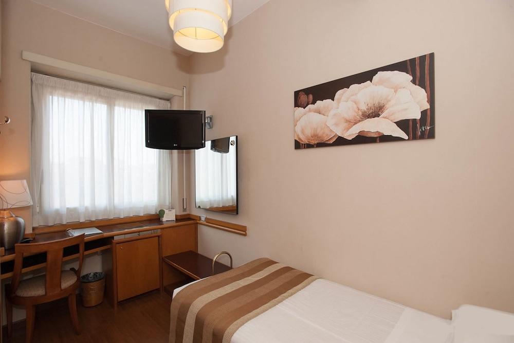 Best Western Hotel Piccadilly Roma Esterno foto